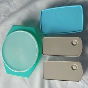 Tupperware bundle of 4 containers